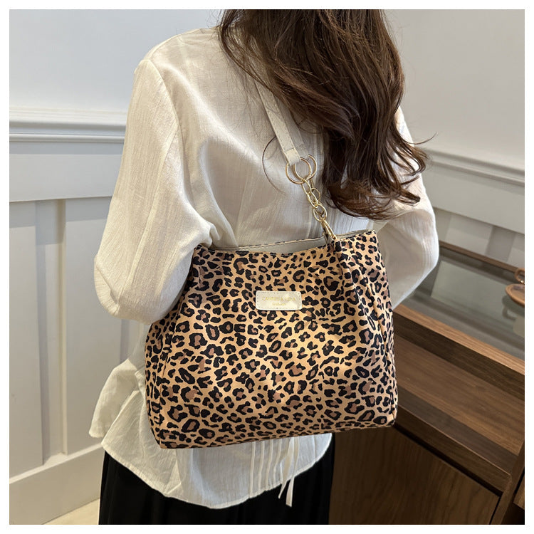 2024 New Korean Style Hand Carrying Large Capacity Personalized Casual Fashion Canvas Women's Bag Hand Carrying Shoulder Bag Tote Bag