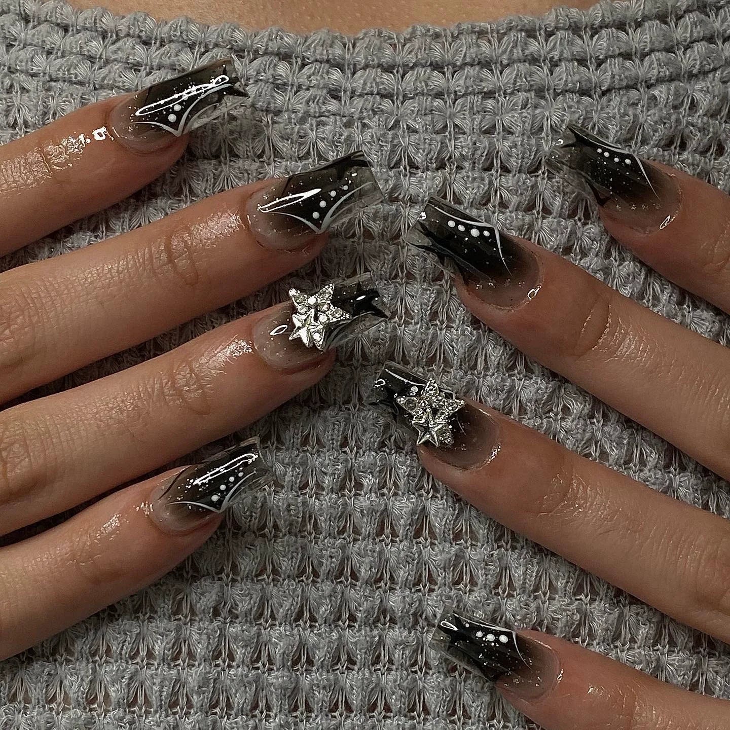 24Pcs Brown Long Coffin False Nails Glitter Ballet Wearable with French Design Fake nails Full Press on Nail Ins Nail Tips Art