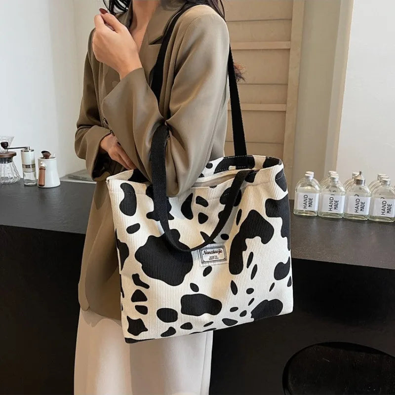 1pcs Fashion Student Crossbody Bag Large Capacity Commute Tote - Durable Corduroy Casual Travel Tote for Everyday Use