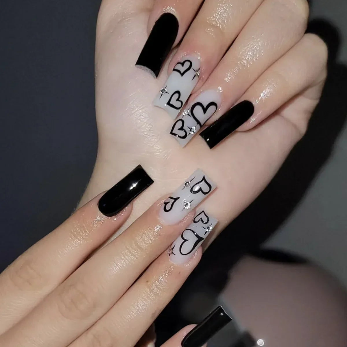 24Pcs Brown Long Coffin False Nails Glitter Ballet Wearable with French Design Fake nails Full Press on Nail Ins Nail Tips Art