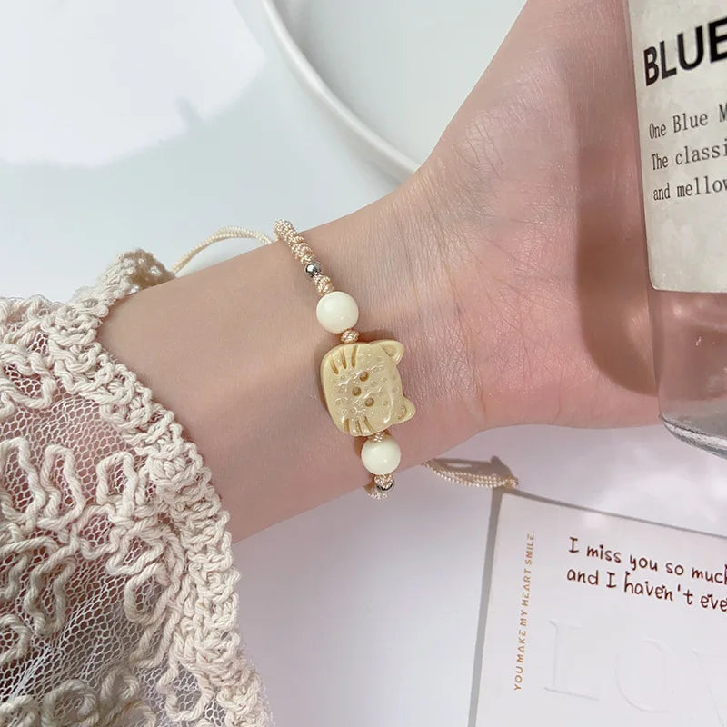 Handmade Adjustable Big Eye Cat Bracelet For Women Men Charm Luminous Beads Pet Bracelet Fashion Halloween Gothic Jewelry