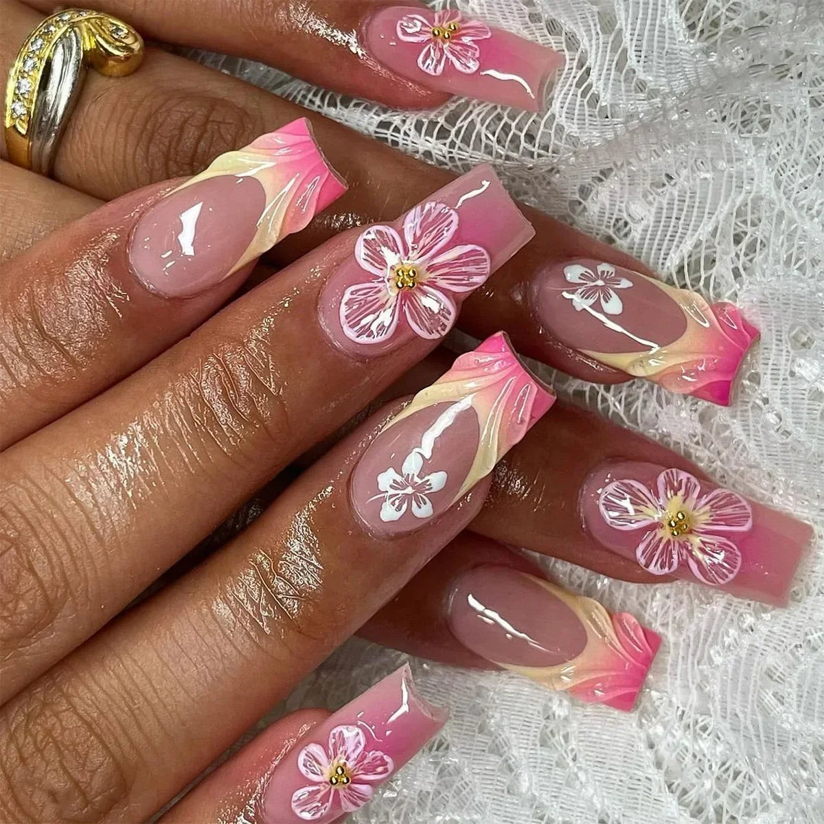 24Pcs Brown Long Coffin False Nails Glitter Ballet Wearable with French Design Fake nails Full Press on Nail Ins Nail Tips Art