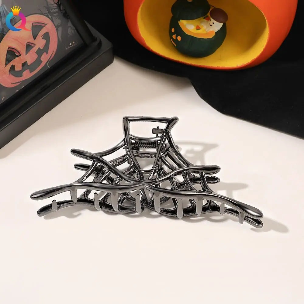 1Pcs Halloween Black Spider Hair Claw Clips with Pearl Charm Design,Metal Gothic Punk Hair Clips Strong Hold Hair Accessories